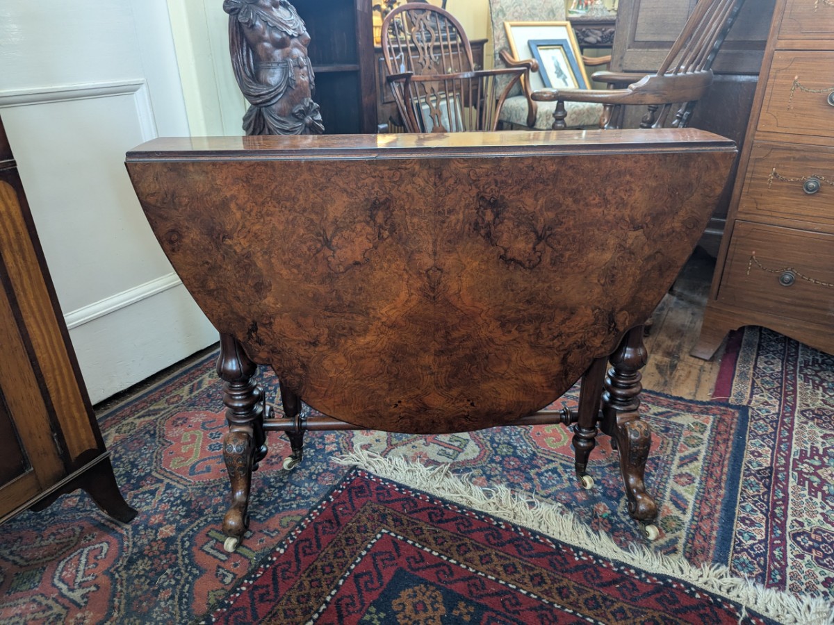 Early Victorian Walnut Sutherland Table